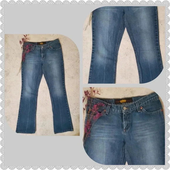 ✨BOGO FREE✨ Todd Oldham Bootcut Blue Distressed Denim Boho Flared Jeans 32 - Picture 1 of 1